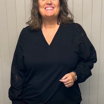 plus size Ciso bluse med blondeermer Sort i store storrelser