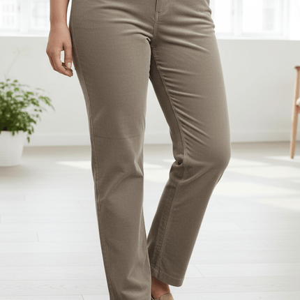 plus size Ciso Selma rette ben bukser i kord Beige i store storrelser