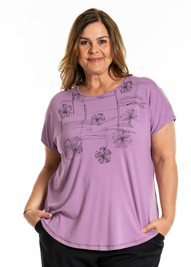 plus size Gozzip Gitte T-shirt lilla med blomster i store storrelser