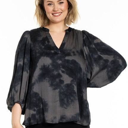plus size Gozzip Kamille bluse grå og sort i store storrelser