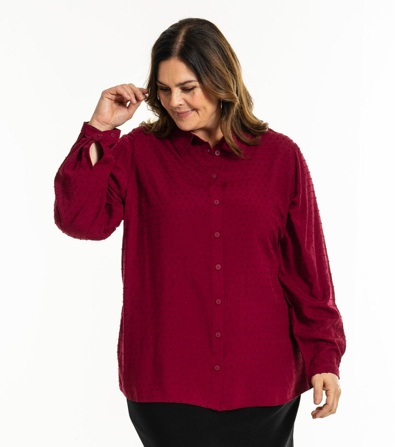 plus size Gozzip Karina skjorte Cherry i store storrelser