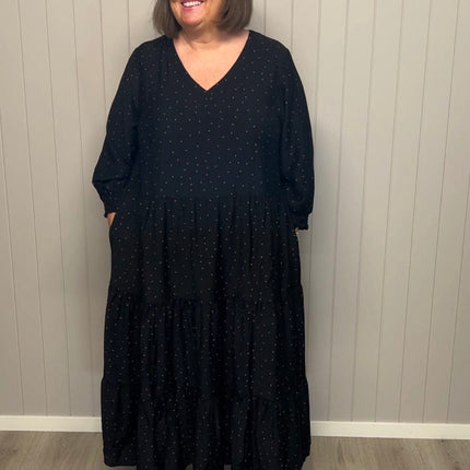 plus size Gozzip Nanna kjole Sort og Gull i store storrelser