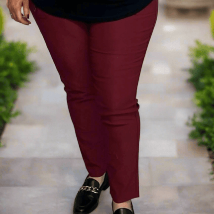 plus size JST bukse (8880) med knapp og glidelås på lomme Vinrød i store storrelser