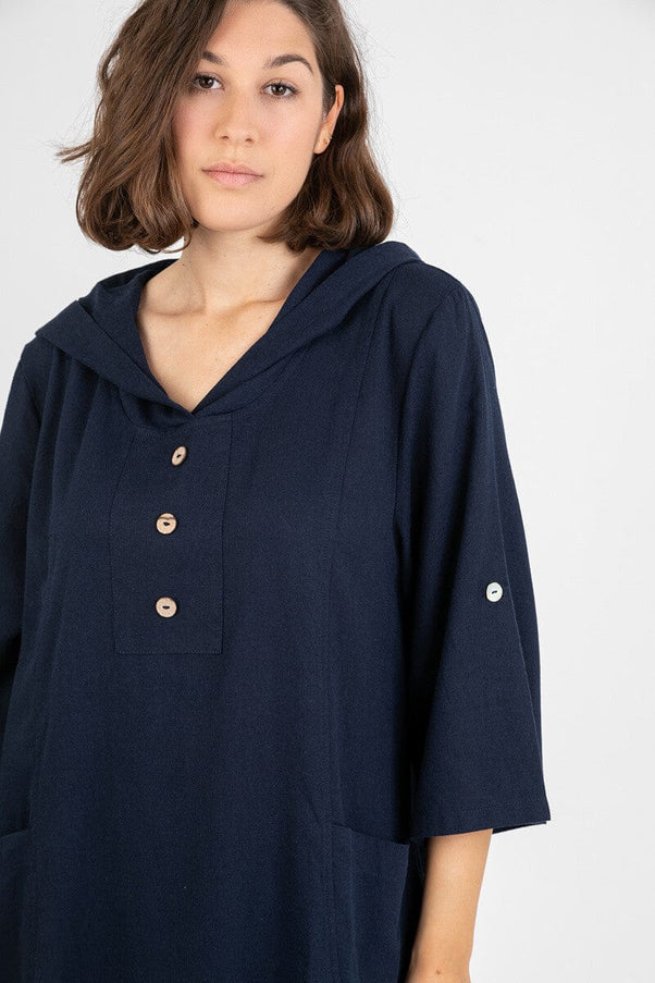 plus size Pomme Lin/bomullskjole med hette Marine i store storrelser