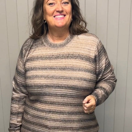 plus size Signature genser med striper brun i store storrelser