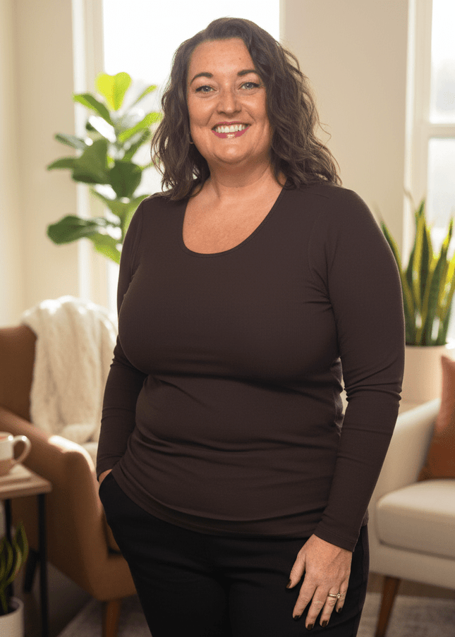 plus size Studio Flo topp ribbestrikket brun i store storrelser