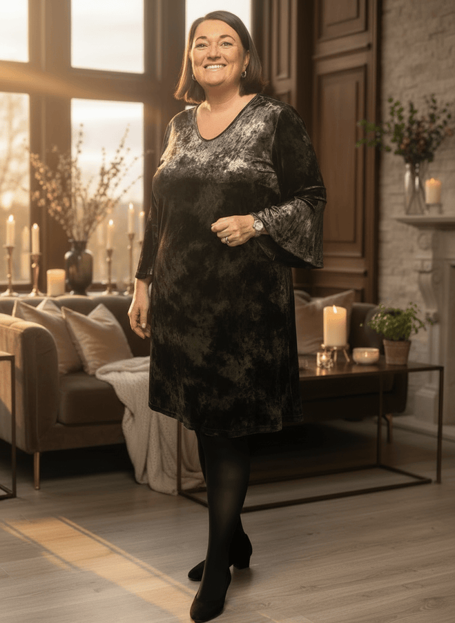 plus size Studio Helda kjole fløyel Grønn i store storrelser